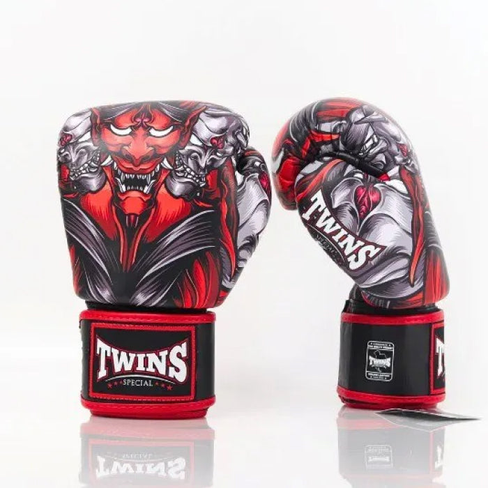 Twins Special [FBGVL3-58] ”Kabuki” Boxing Gloves